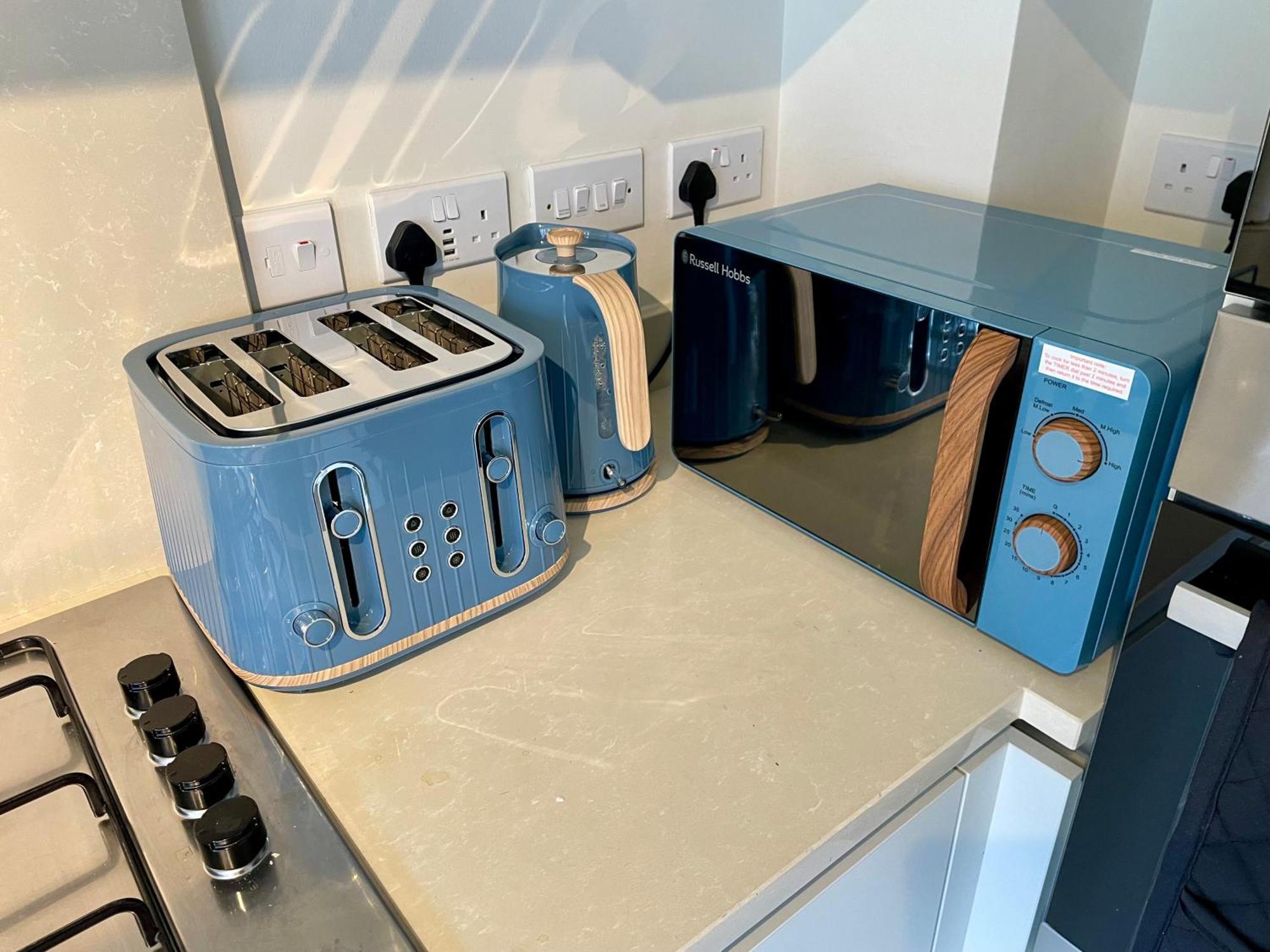 Apartment 3-bedroom Luxury With Free Parking
