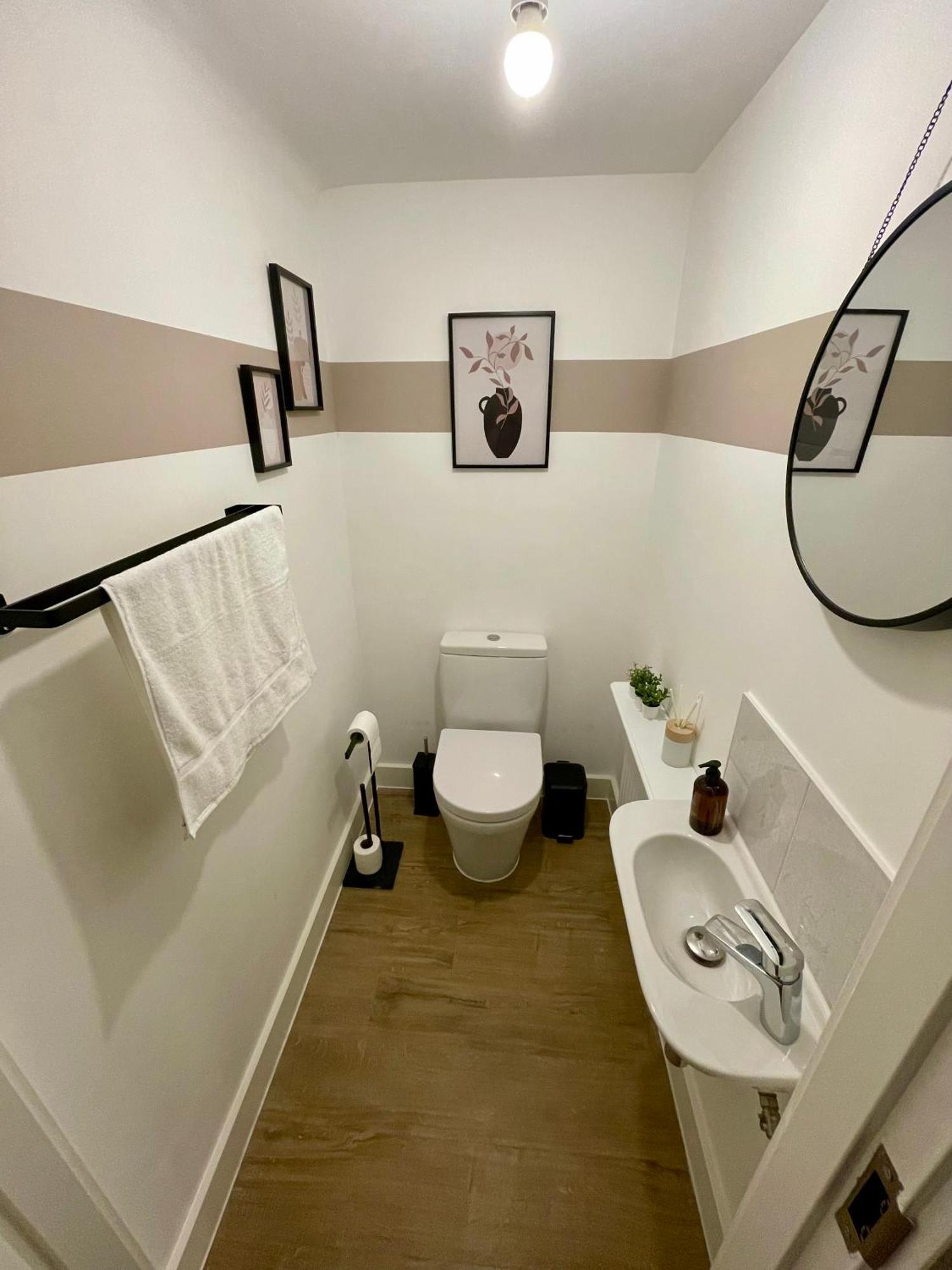 Apartment 3-bedroom Luxury With Free Parking Market Harborough