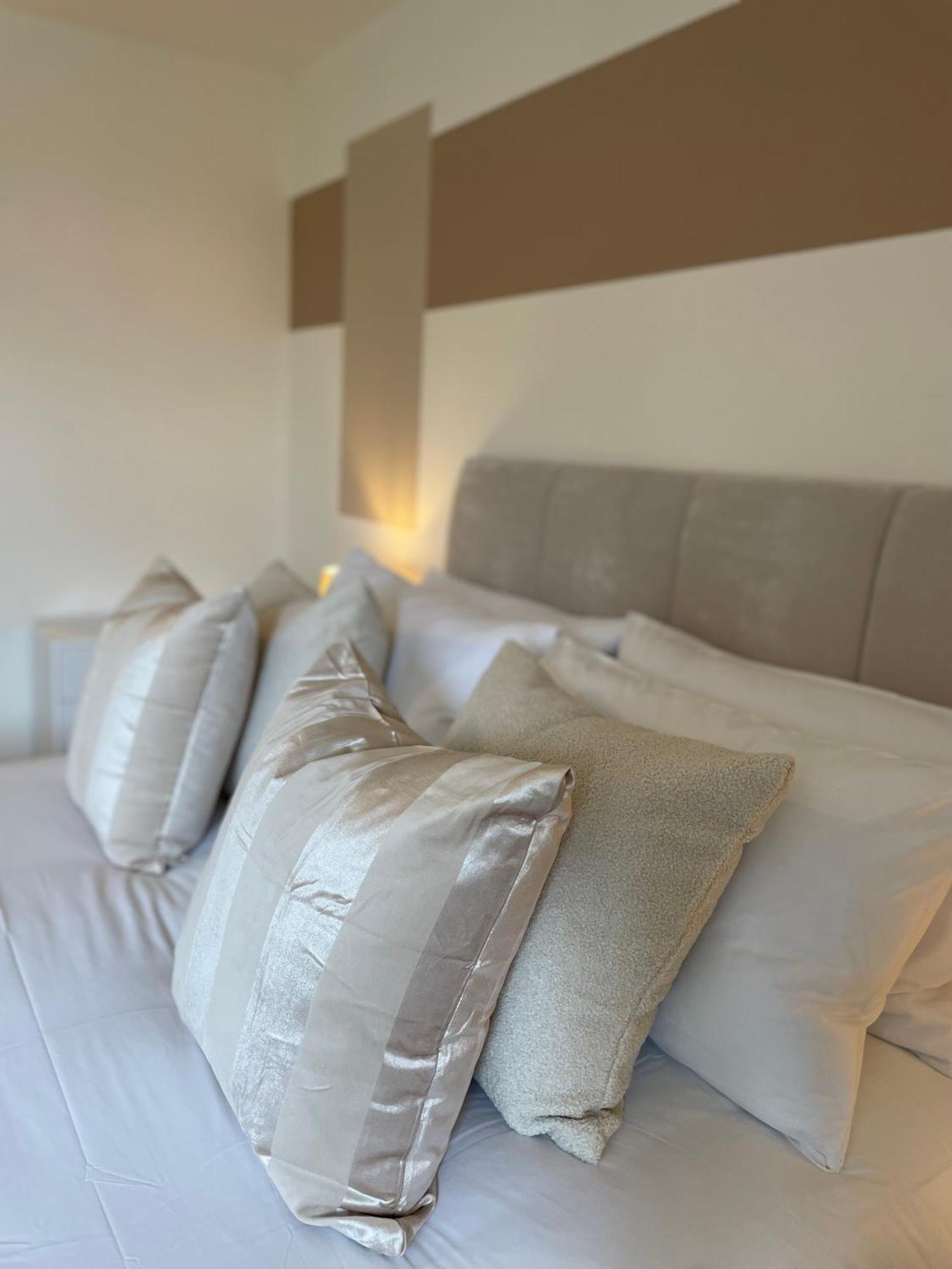 3-bedroom Luxury With Free Parking